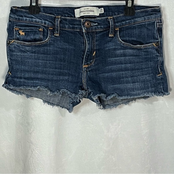 Abercrombie‎ Cute Stretch Frayed Hem Shorts Size 16 - Picture 1 of 4